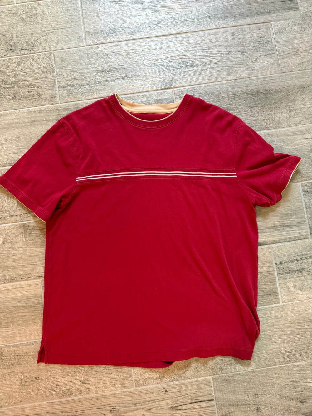 Oversized vintage Red Short-Sleeve Crewneck Shirt with Subtle Stripe